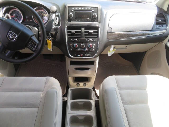 2015 Dodge Grand Caravan SE