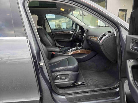 2017 Audi Q5 2.0T quattro Premium