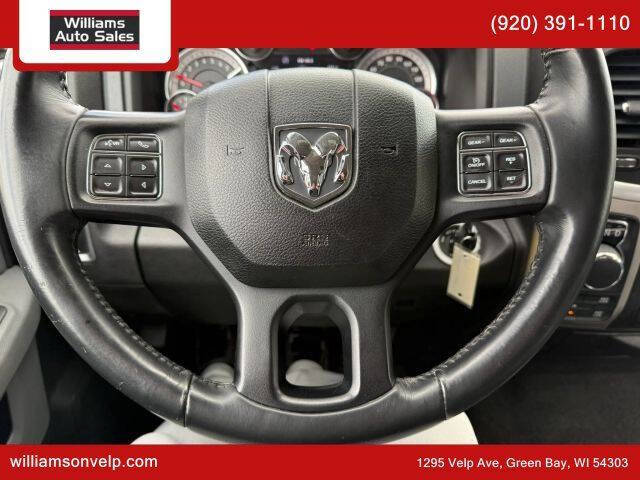 2017 RAM 1500 SLT