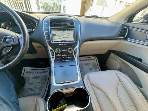 2016 Lincoln MKX Select