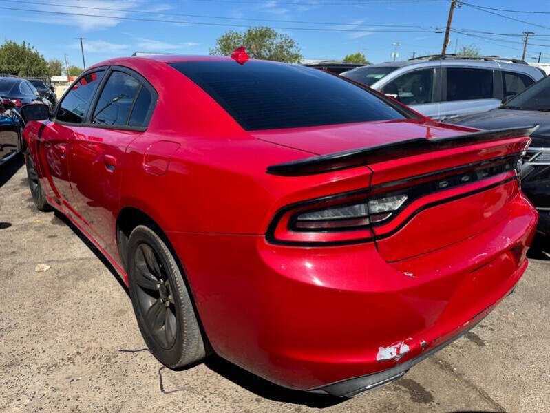 2015 Dodge Charger SXT