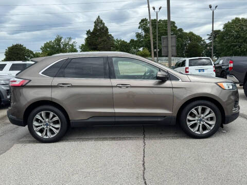 2019 Ford Edge Titanium