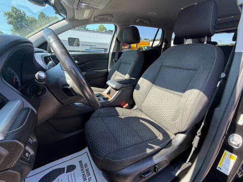 2017 GMC Acadia SLE-2