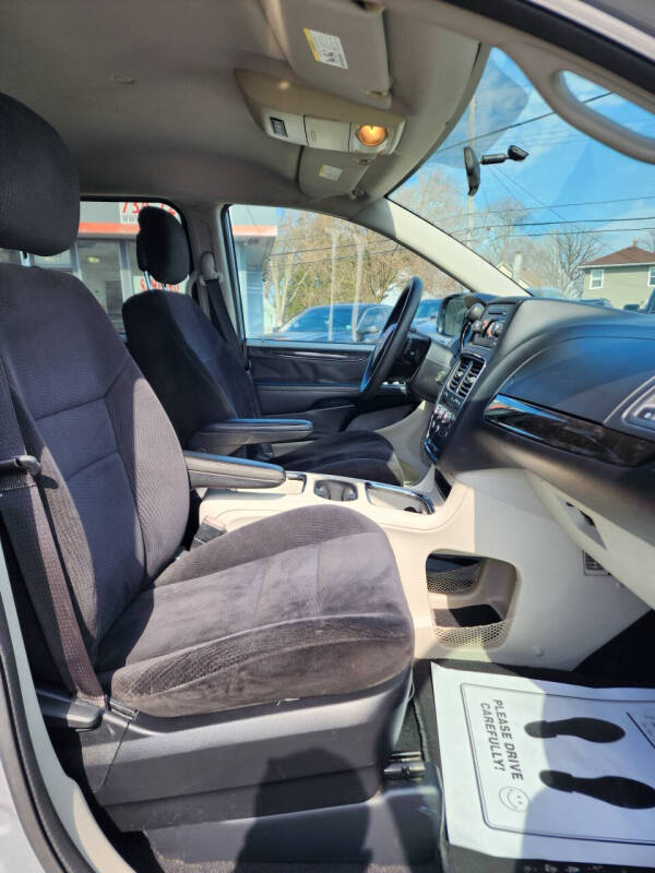 2014 Dodge Grand Caravan SXT