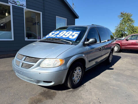 2005 Dodge Grand Caravan SE