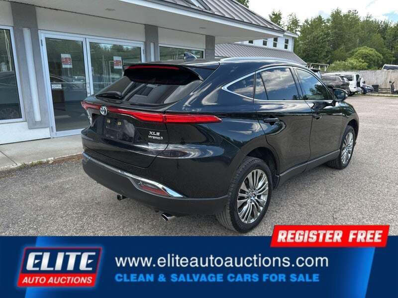 2022 Toyota Venza XLE