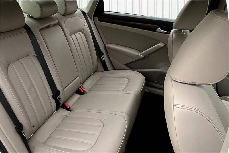 2020 Volkswagen Passat SEL