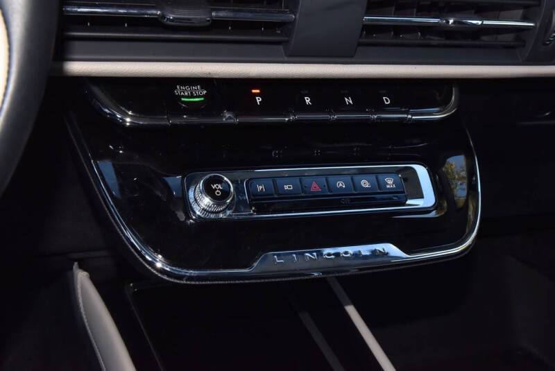 2025 Lincoln Corsair Premiere