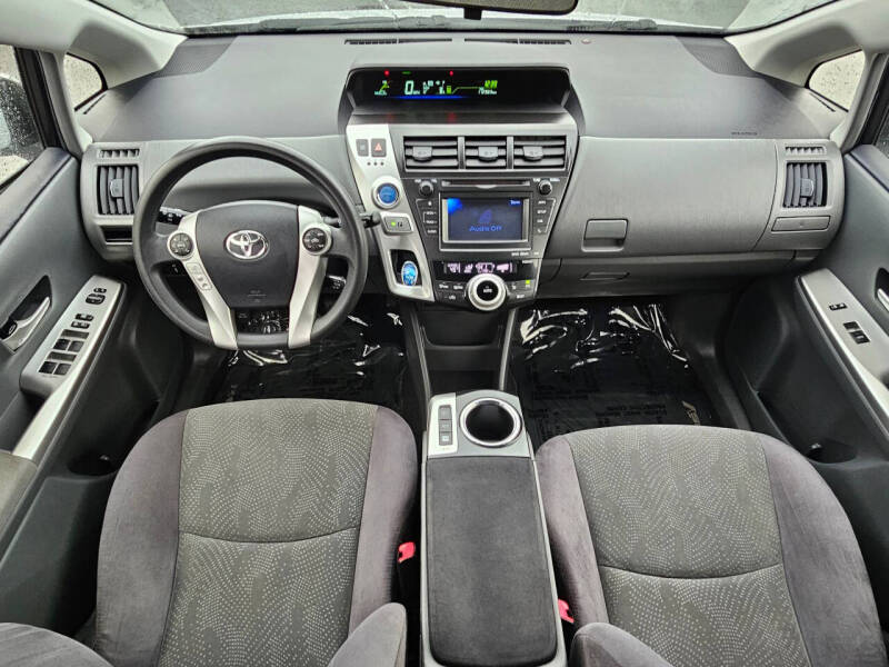 2012 Toyota Prius v Two