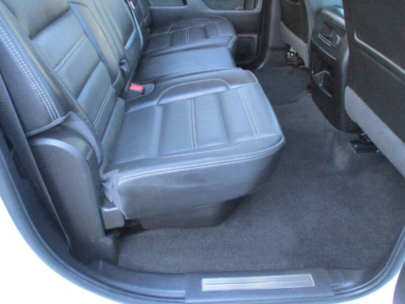 2017 GMC Sierra 2500HD Denali