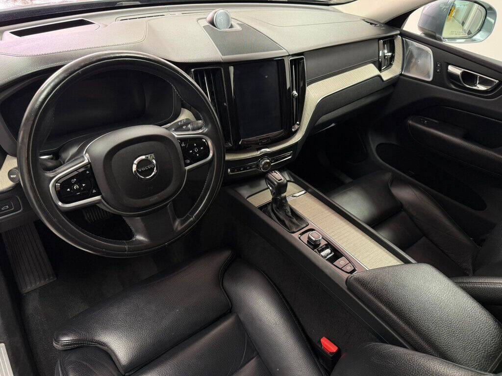 2018 Volvo XC60 for sale at Conway Imports in   Streamwood, IL