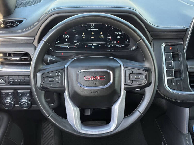 2024 GMC Yukon SLT