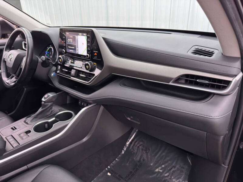 2020 Toyota Highlander Hybrid XLE