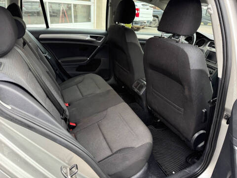 2016 Volkswagen Golf SportWagen TSI S