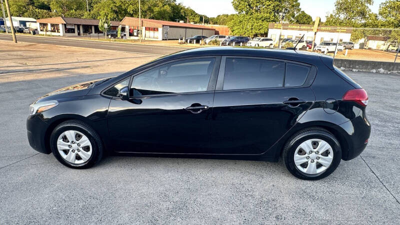 2017 Kia Forte5 LX
