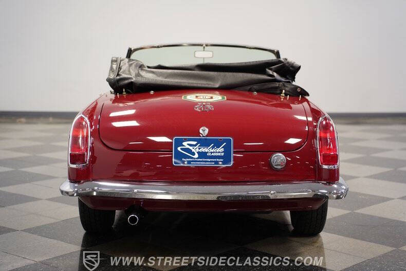 1965 MG MGB