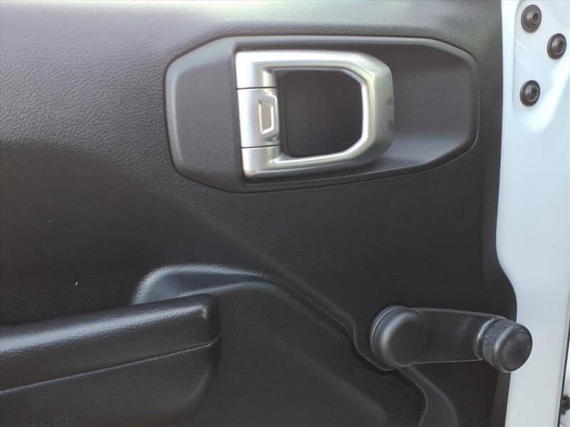 2020 Jeep Wrangler Willys Sport