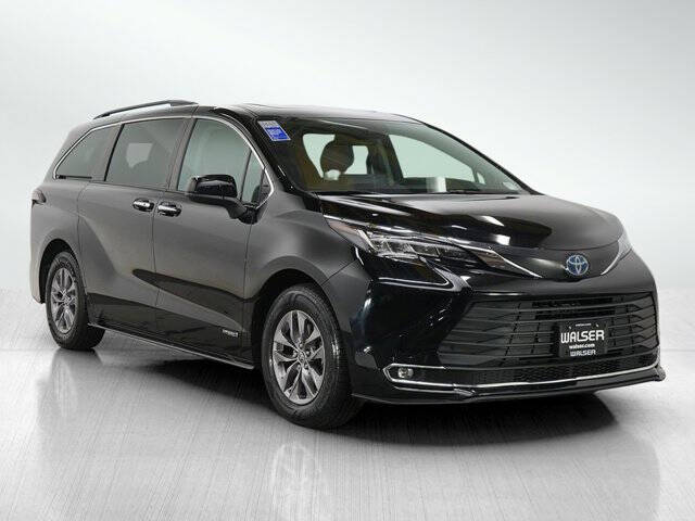 2021 Toyota Sienna XLE 7-Passenger