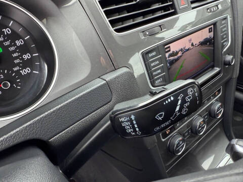 2016 Volkswagen e-Golf SE