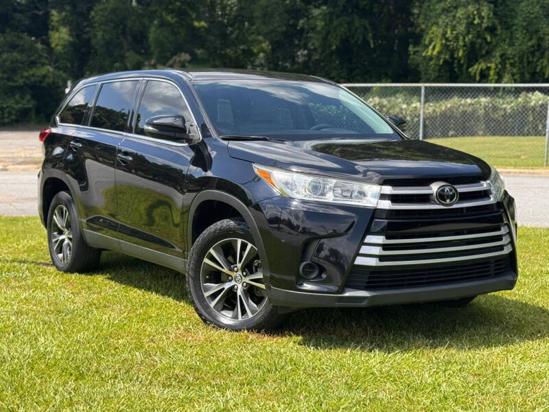 2019 Toyota Highlander LE