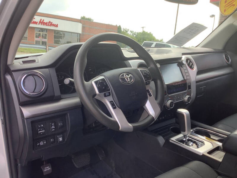 2020 Toyota Tundra SR5