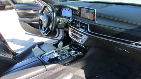 2016 BMW 7 Series 750i