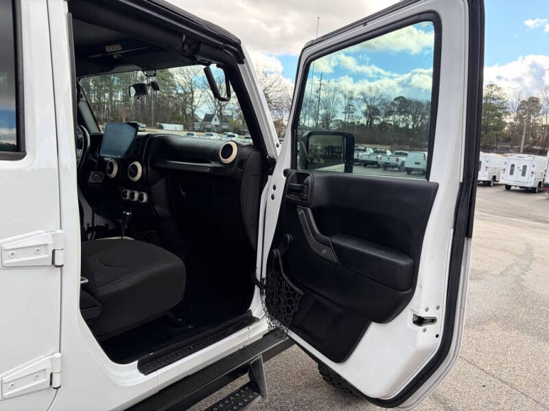 2017 Jeep Wrangler Unlimited Sport