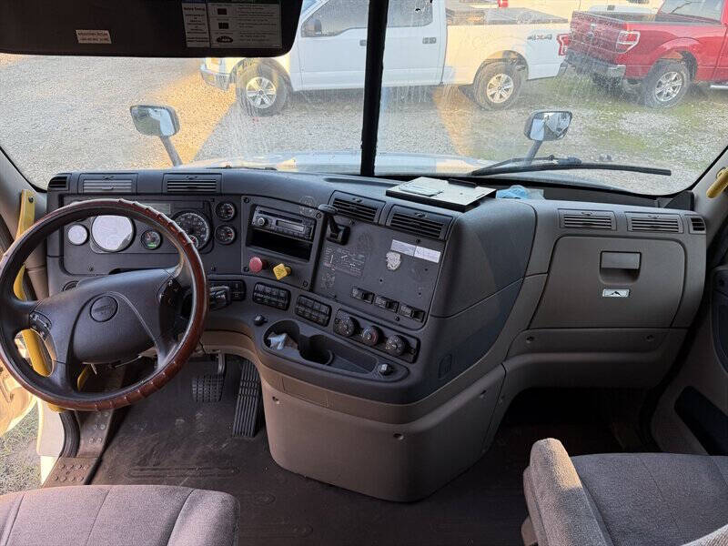 2017 Freightliner Cascadia