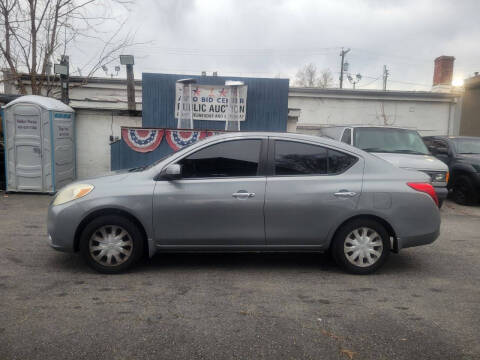 2012 Nissan Versa 1.6 SL