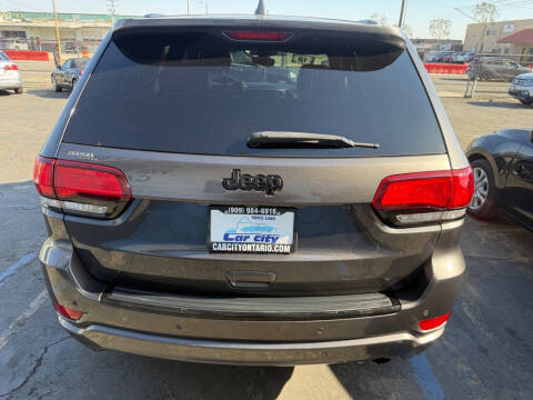 2018 Jeep Grand Cherokee Altitude