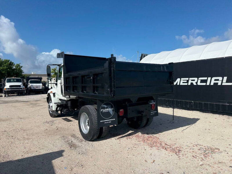 2011 International DuraStar 4300