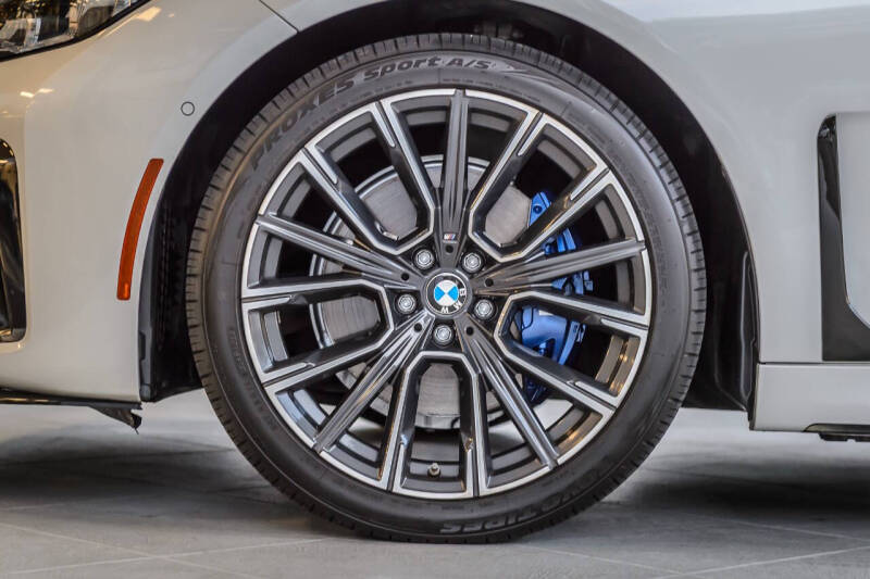 2020 BMW 7 Series 740i