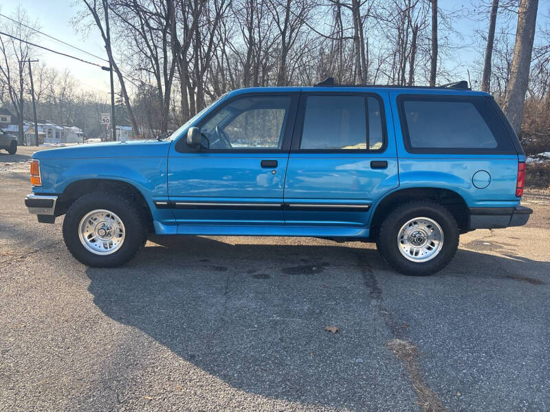 1994 Ford Explorer XL's photo