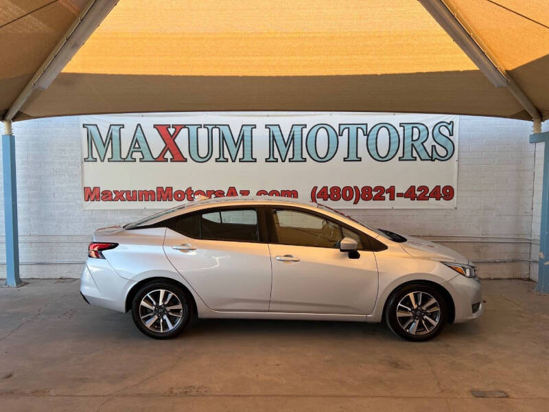 2023 Nissan Versa SV