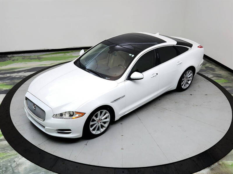 2015 Jaguar XJ