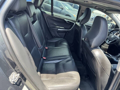 2015 Volvo V60 T5 Drive-E Premier