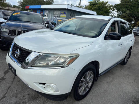 2014 Nissan Pathfinder S