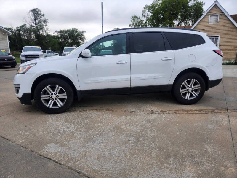 2017 Chevrolet Traverse LT