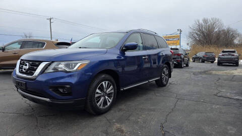 2017 Nissan Pathfinder S