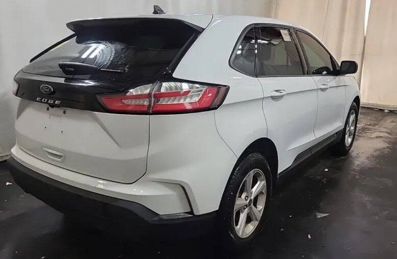 2021 Ford Edge SE
