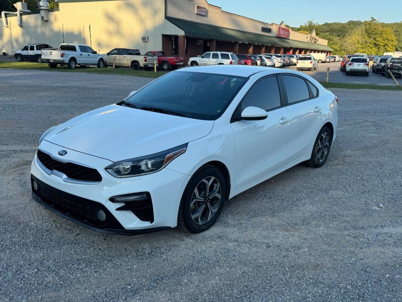 2020 Kia Forte for sale at Guadalupe Auto Sales, LLC. in Jemison, AL