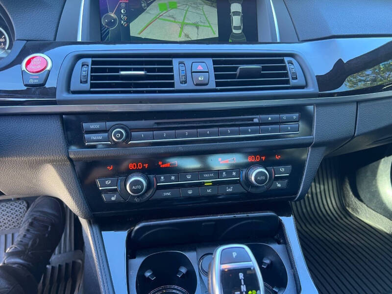 2016 BMW 5 Series 528i