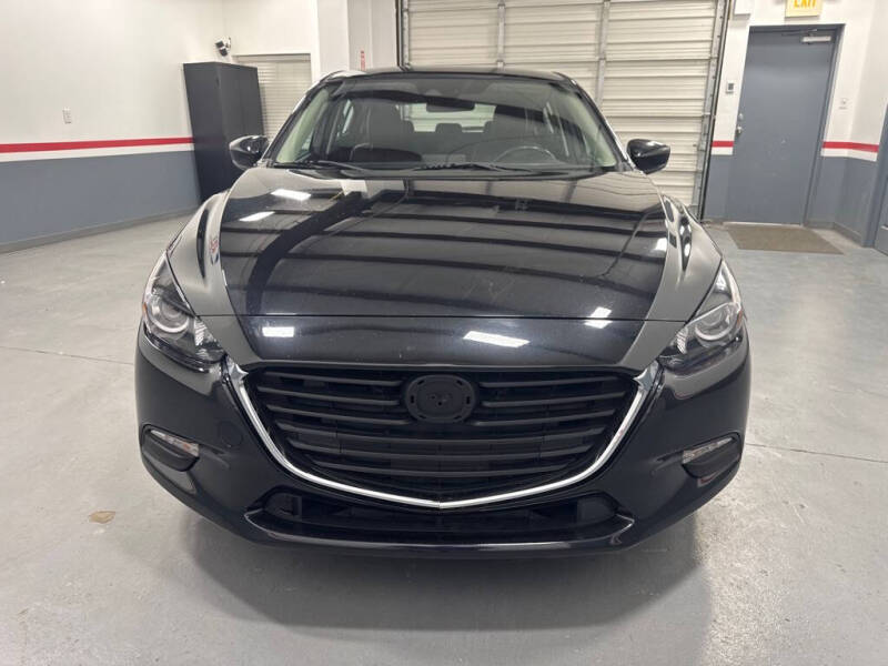 2017 Mazda MAZDA3 Touring