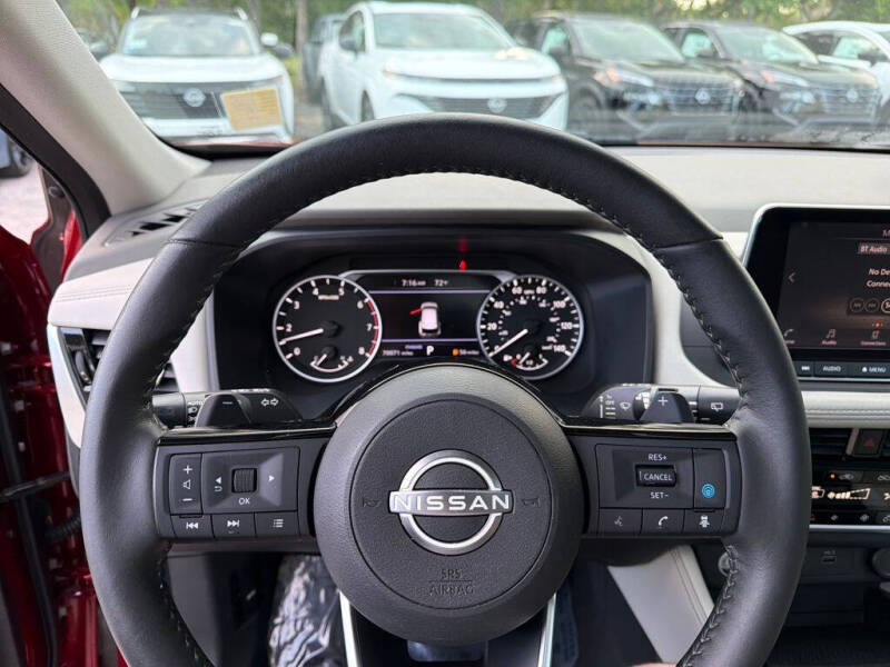 2022 Nissan Rogue SL