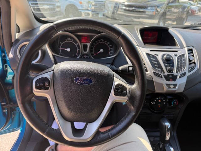 2013 Ford Fiesta SE