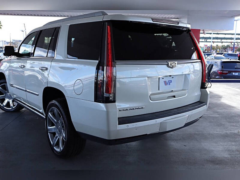 2015 Cadillac Escalade Premium
