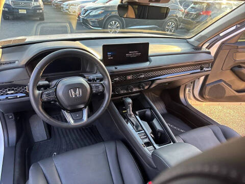 2025 Honda Accord Hybrid Touring