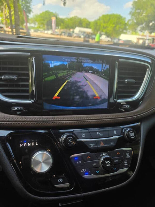 2017 Chrysler Pacifica Limited