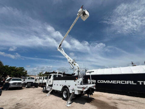 2014 Freightliner M2 106