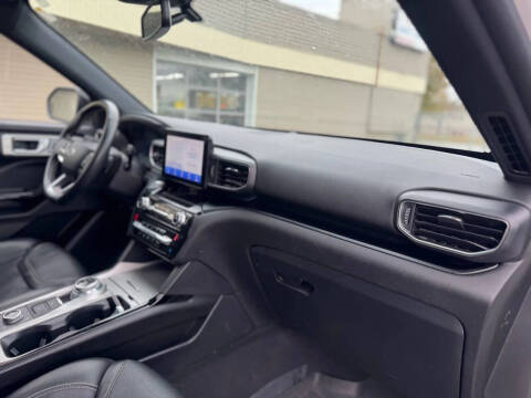 2022 Ford Explorer ST